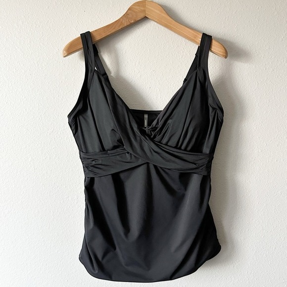 Lands' End DDD-Cup Black Tummy Control Wrap Tankini Swim Top Women’s Size 18 - Picture 2 of 10